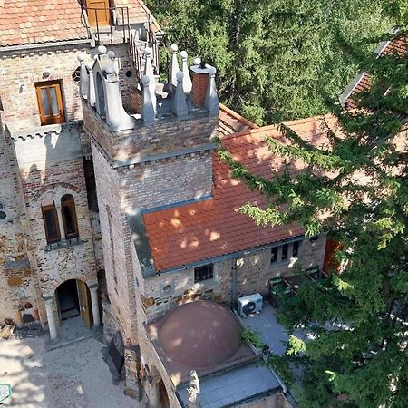 Korona Apartman Szekesfehervar Exterior photo