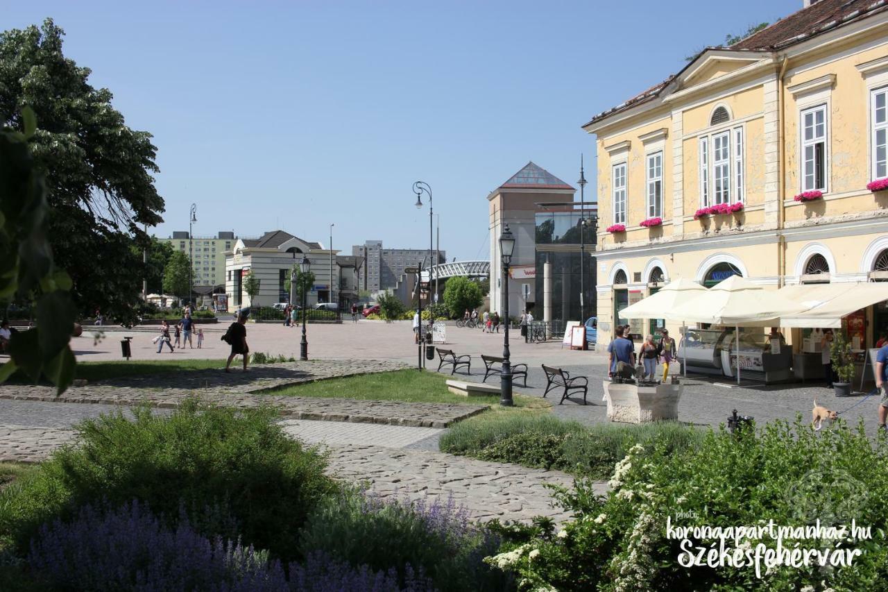 Korona Apartman Szekesfehervar Exterior photo