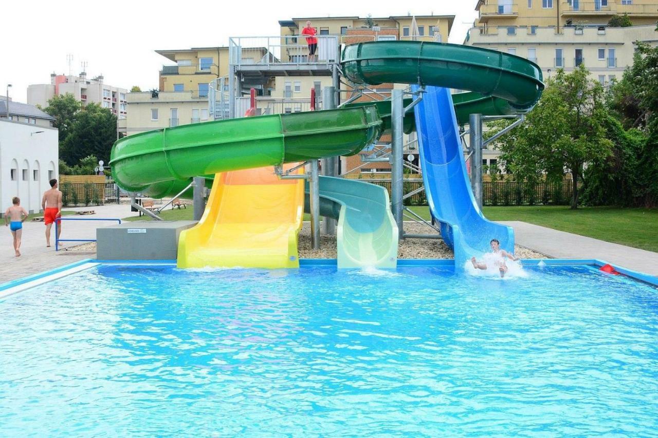 Korona Apartman Szekesfehervar Exterior photo